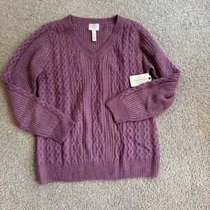 NEW w/TAG St. John’s Bay V-Neck Cable/Mix Stitch Sweater Sz.M Bordeaux Rose $38